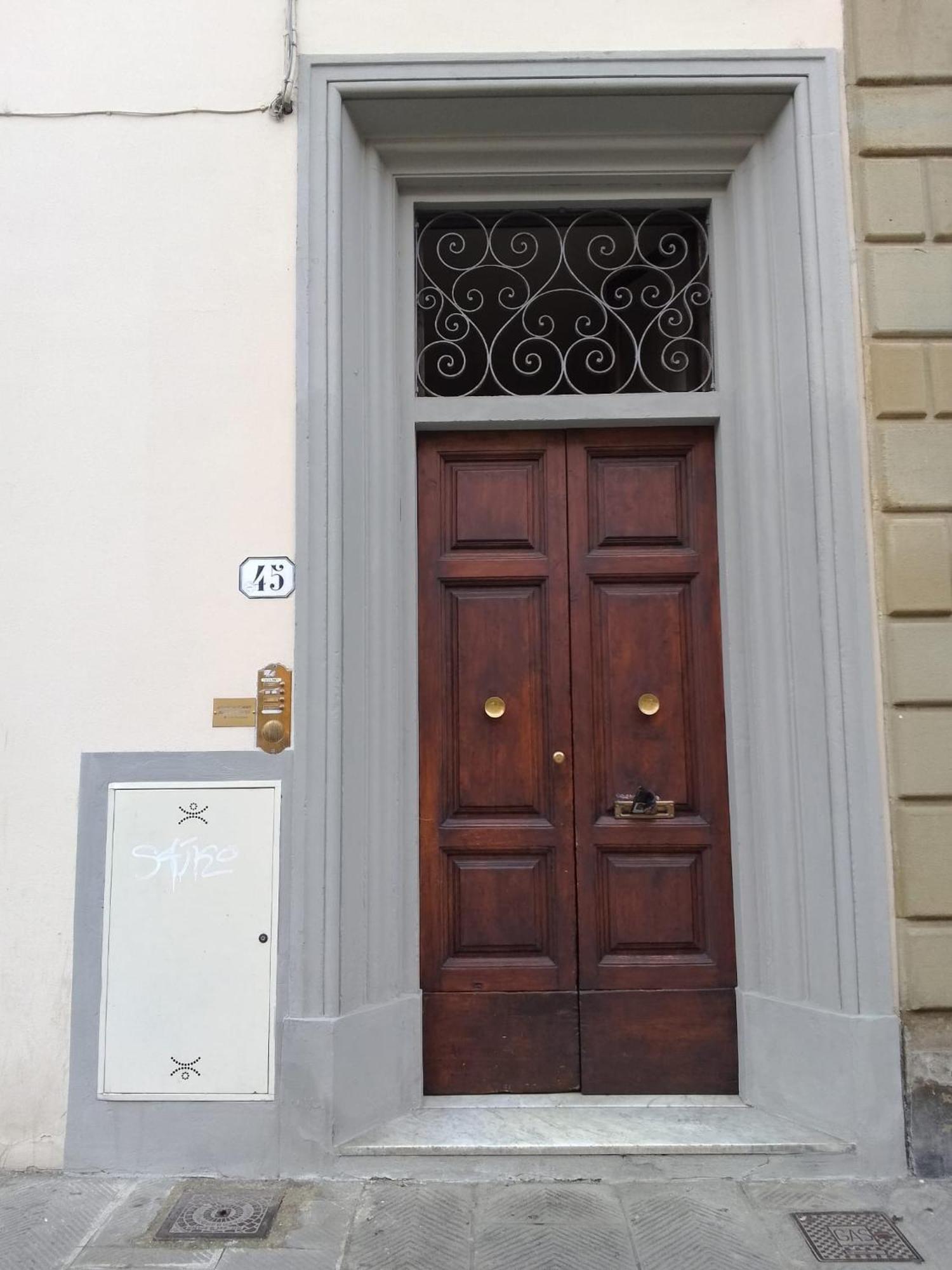 Meadow Forty-Five - Sweet Dreams In Firenze Kültér fotó